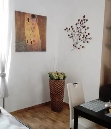 Jakubska 676 *