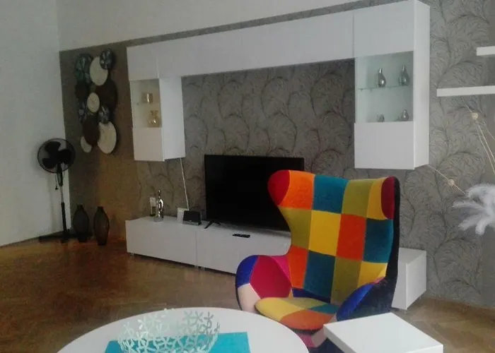 Jakubska 676 *