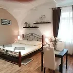 Jakubská 676 Apartmán *